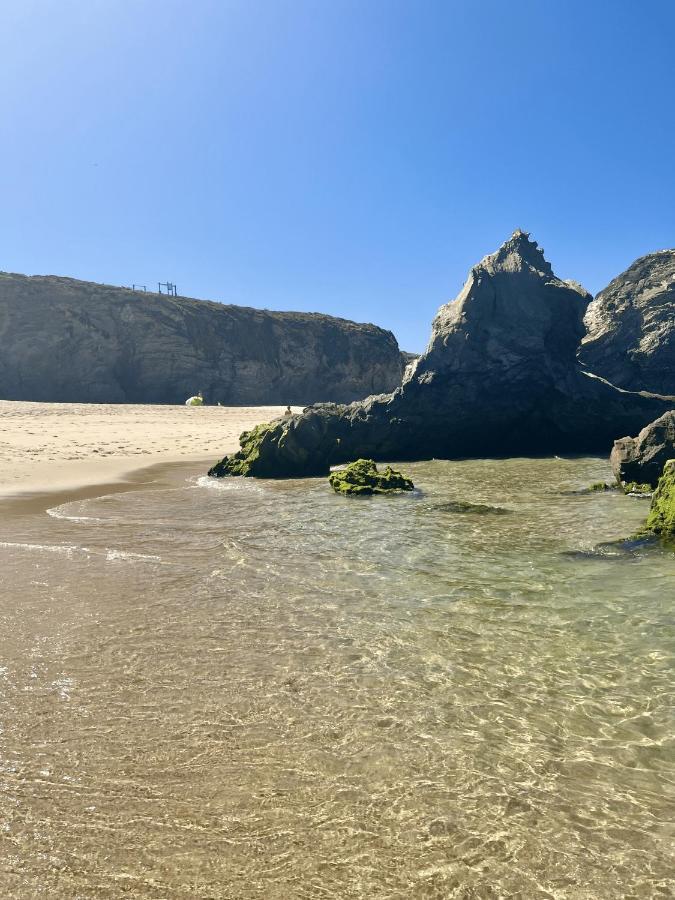Apartamentos Guiomar Campos Porto Covo Extérieur photo