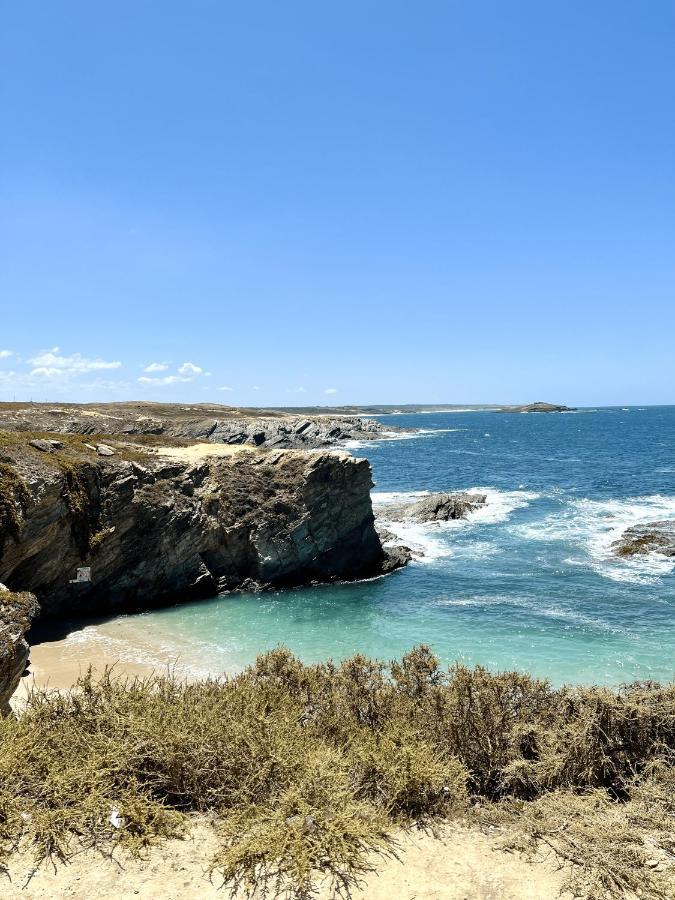 Apartamentos Guiomar Campos Porto Covo Extérieur photo